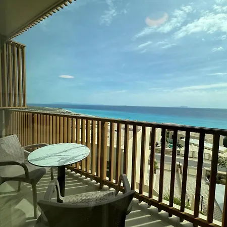 Four C 110-d Gc Apartment *